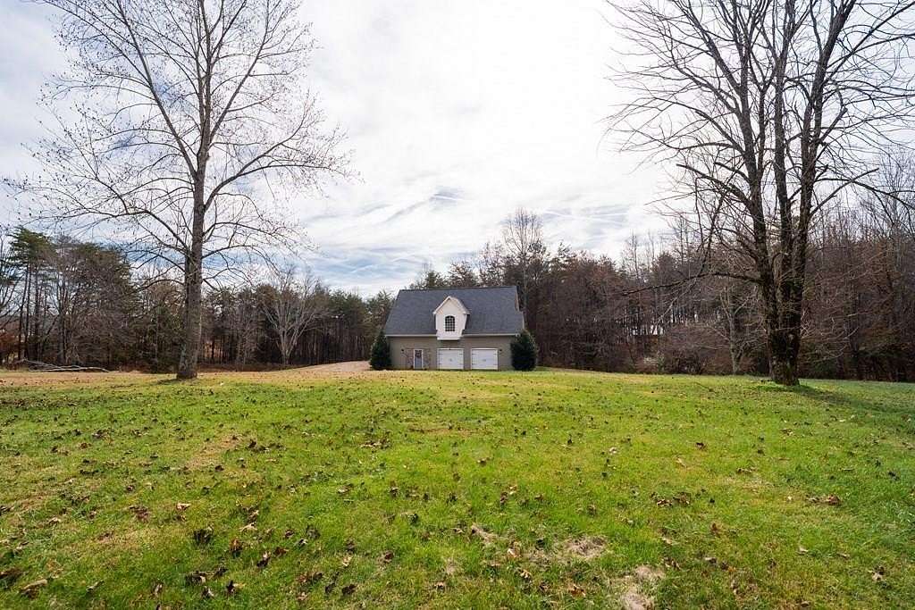 5 Acres of Residential Land with Home for Sale in Cookeville, Tennessee