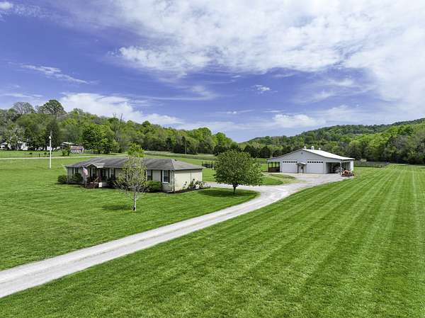 10 Acres of Land with Home for Sale in College Grove, Tennessee