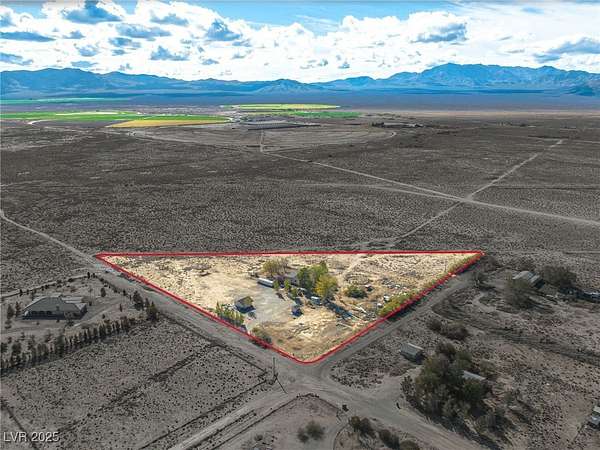 7 Acres of Residential Land with Home for Sale in Sandy Valley, Nevada