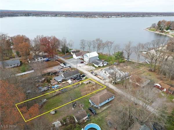 0.2 Acres of Land for Sale in Lake Milton, Ohio