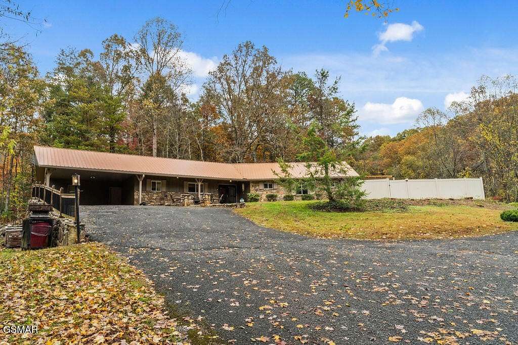 2.3 Acres of Residential Land with Home for Sale in Gatlinburg, Tennessee