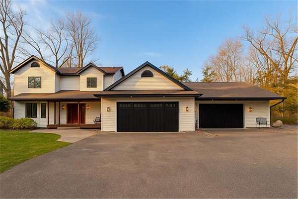 5.18 Acres of Residential Land with Home for Sale in Stillwater, Minnesota