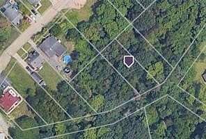 0.17 Acres of Residential Land for Sale in Coraopolis, Pennsylvania