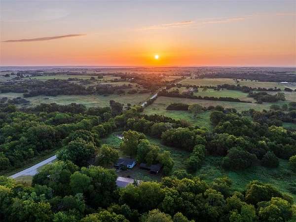 265 Acres of Agricultural Land with Home for Sale in Yale, Oklahoma