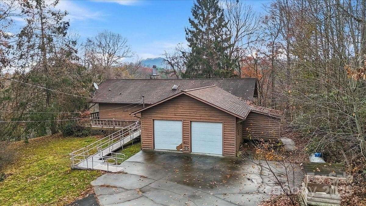 6 Acres of Residential Land with Home for Sale in Murphy, North Carolina