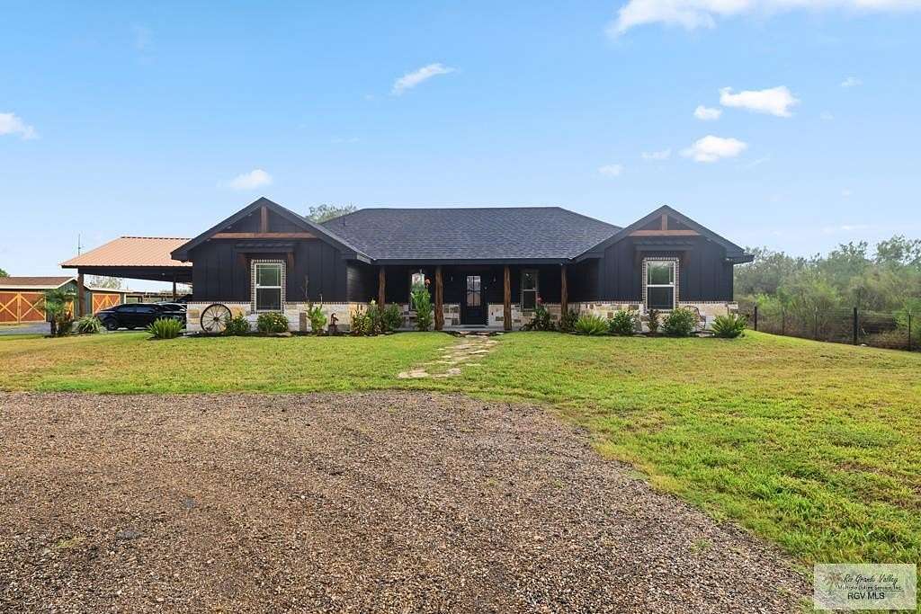 3 Acres of Residential Land with Home for Sale in Harlingen, Texas