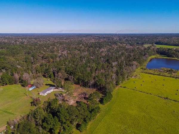 14.6 Acres of Land for Sale in Lufkin, Texas