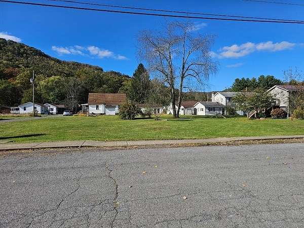 0.19 Acres of Residential Land for Sale in Rainelle, West Virginia