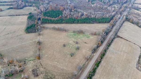 41.6 Acres of Agricultural & Residential Land for Sale in Bruce, Mississippi