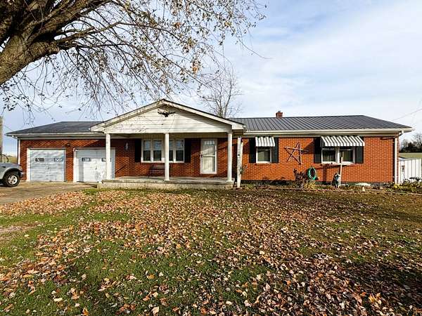 160 Acres of Land with Home for Auction in Elkhorn City, Kentucky