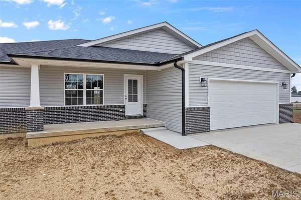 5 Acres of Residential Land with Home for Sale in Marble Hill, Missouri