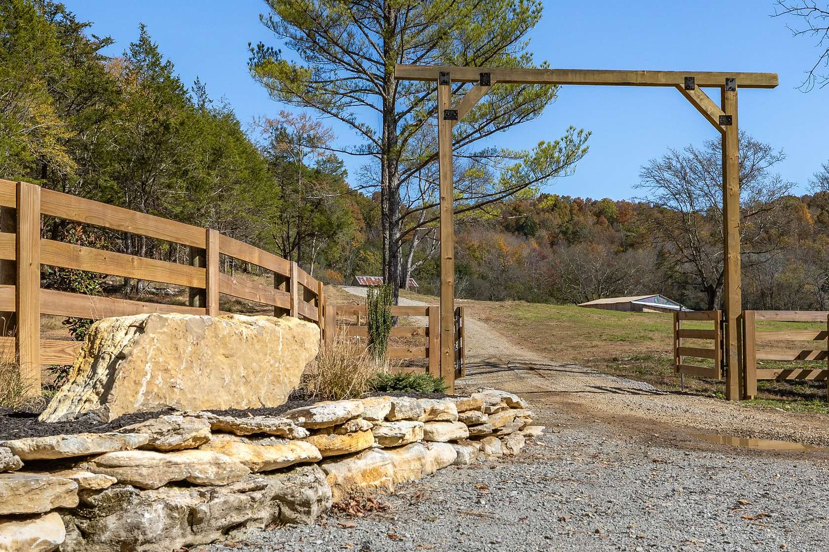 382 Acres of Land for Sale in Pulaski, Tennessee