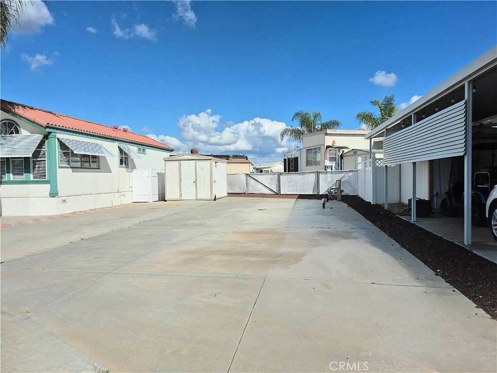 0.06 Acres of Land for Sale in Hemet, California