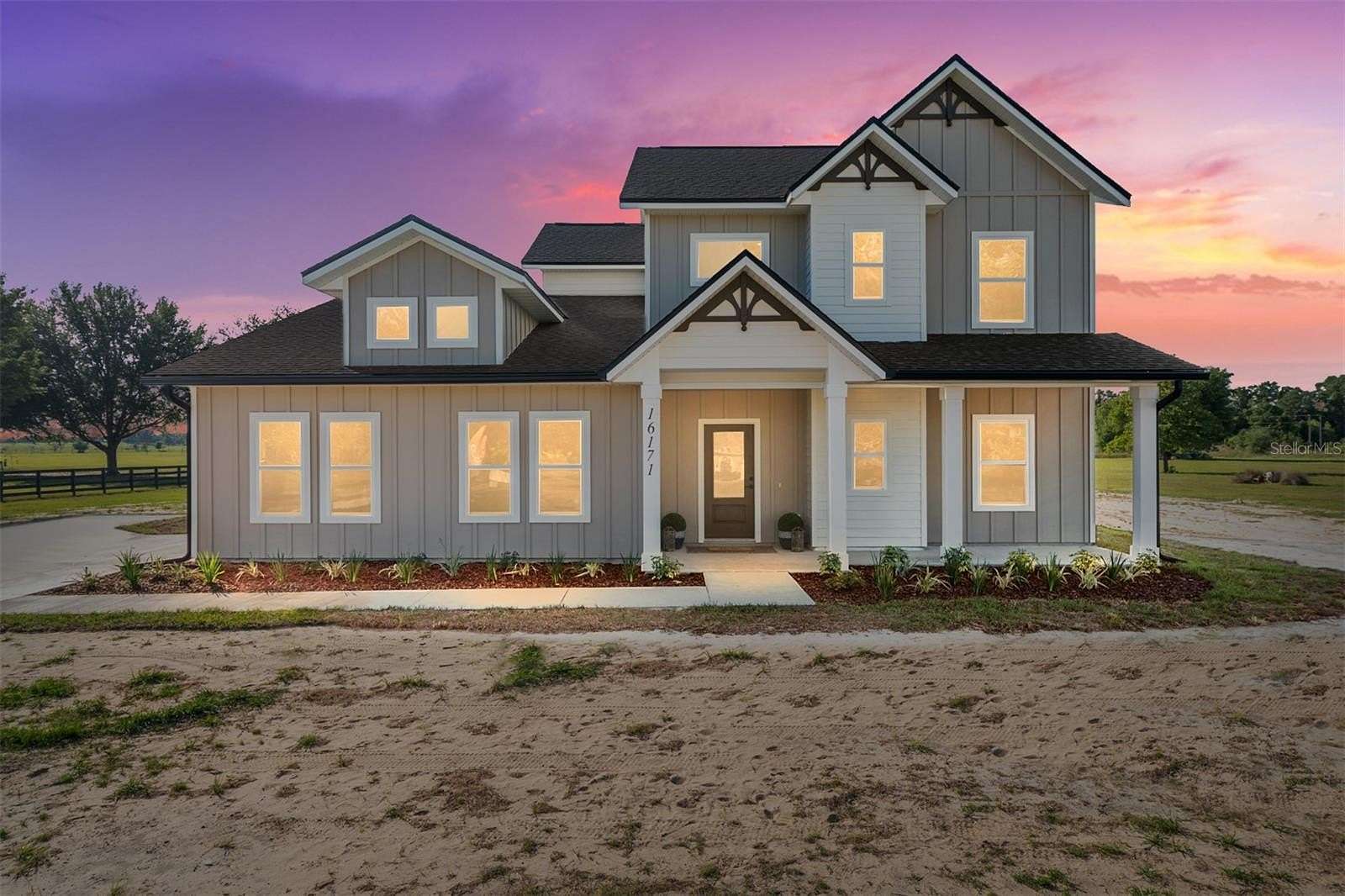 2.5 Acres of Land with Home for Sale in High Springs, Florida