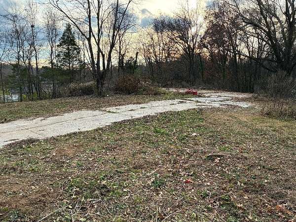 0.94 Acres of Residential Land for Sale in Sweetwater, Tennessee