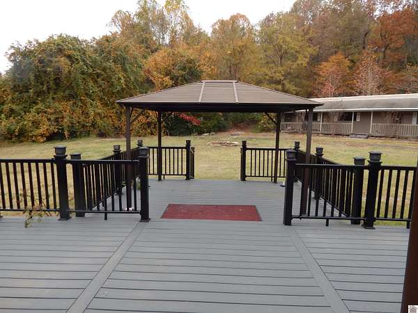 2.57 Acres of Residential Land with Home for Sale in Gilbertsville, Kentucky