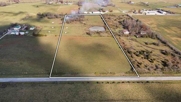15 Acres of Recreational Land & Farm for Sale in Aurora, Missouri