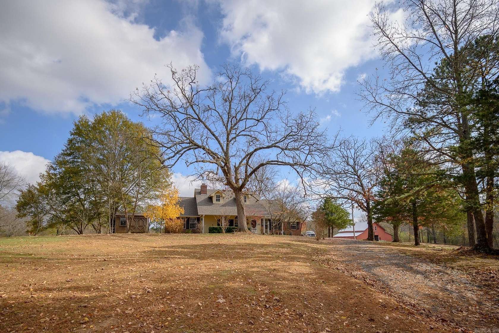 4.38 Acres of Residential Land with Home for Sale in Mena, Arkansas