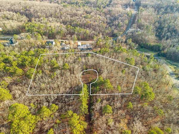 3.1 Acres of Residential Land for Sale in Hot Springs, Arkansas