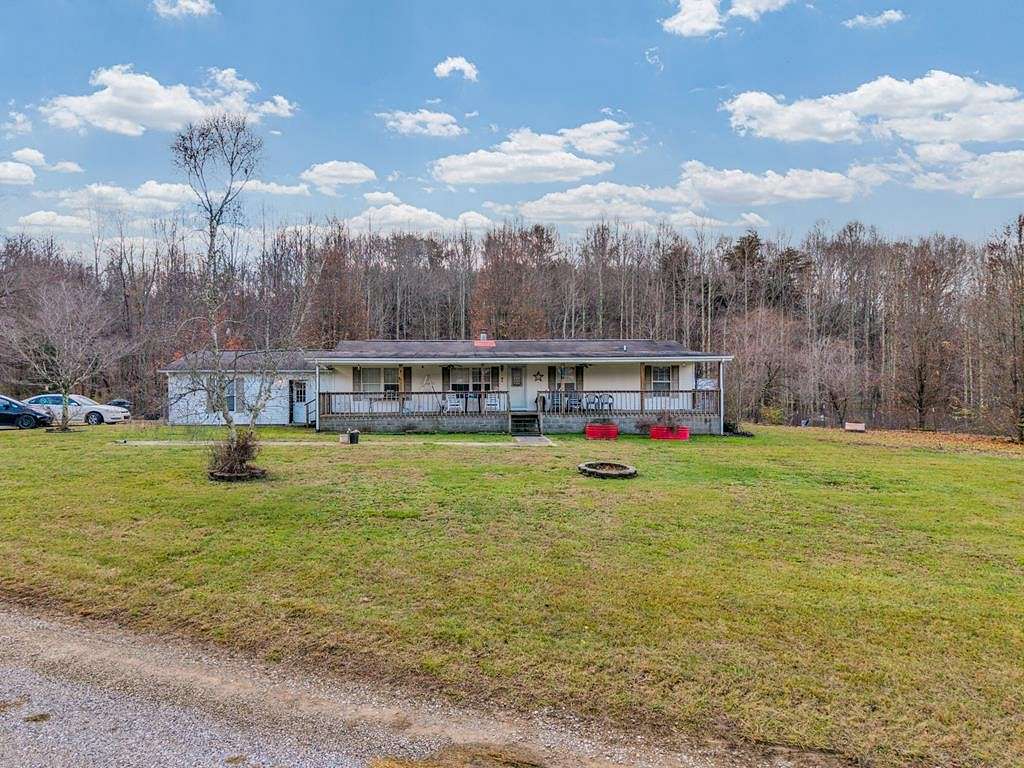 9.5 Acres of Land with Home for Sale in Sparta, Tennessee