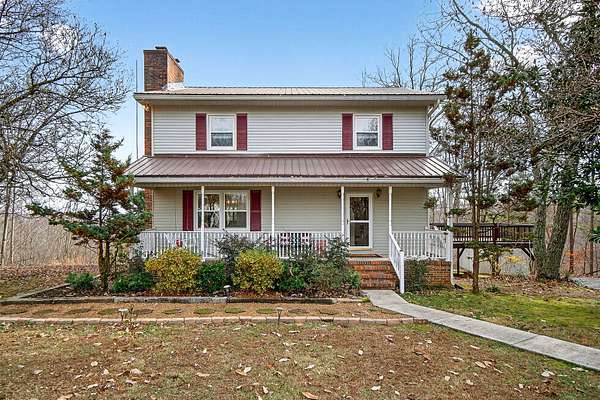 5.54 Acres of Residential Land with Home for Sale in Smithville, Tennessee