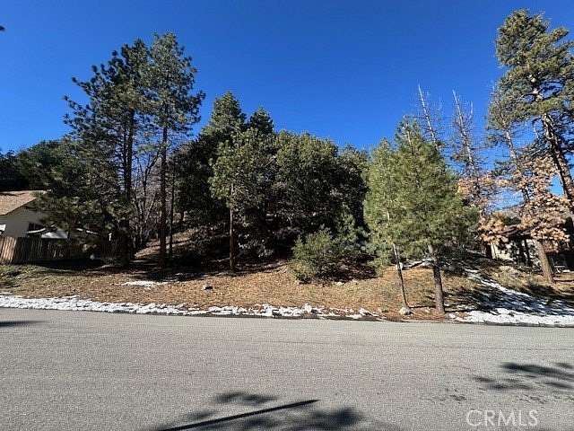 0.4 Acres of Land for Sale in Wrightwood, California