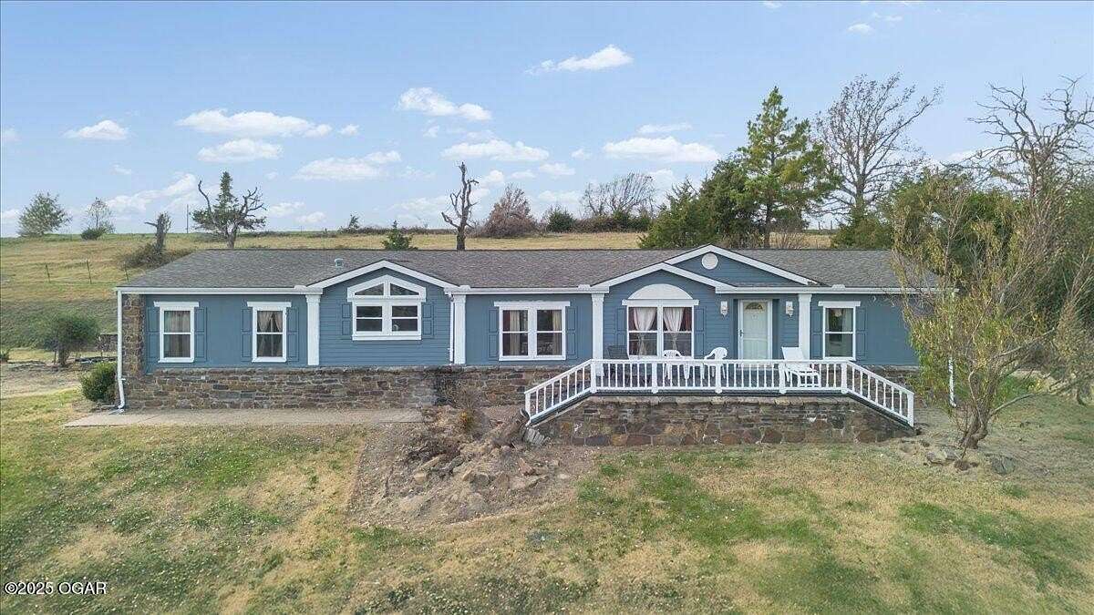 15 Acres of Land with Home for Sale in Huntsville, Arkansas