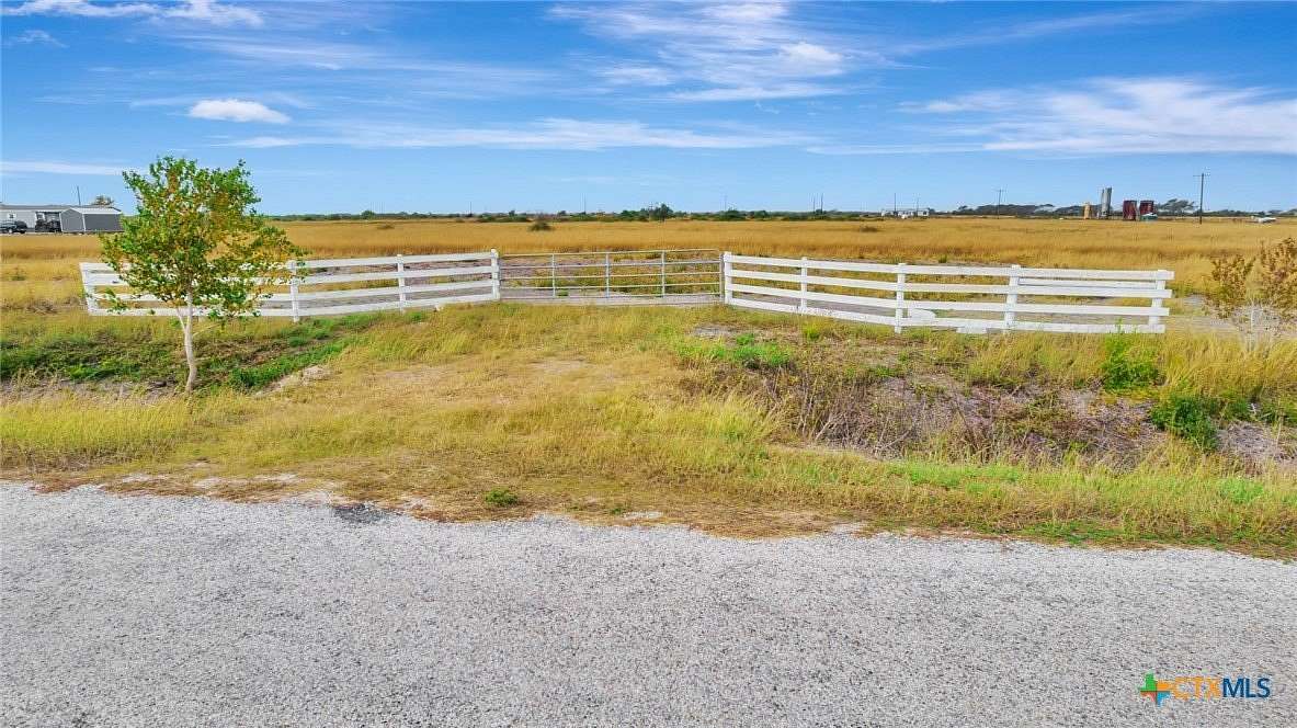 10.7 Acres of Land for Sale in Ganado, Texas
