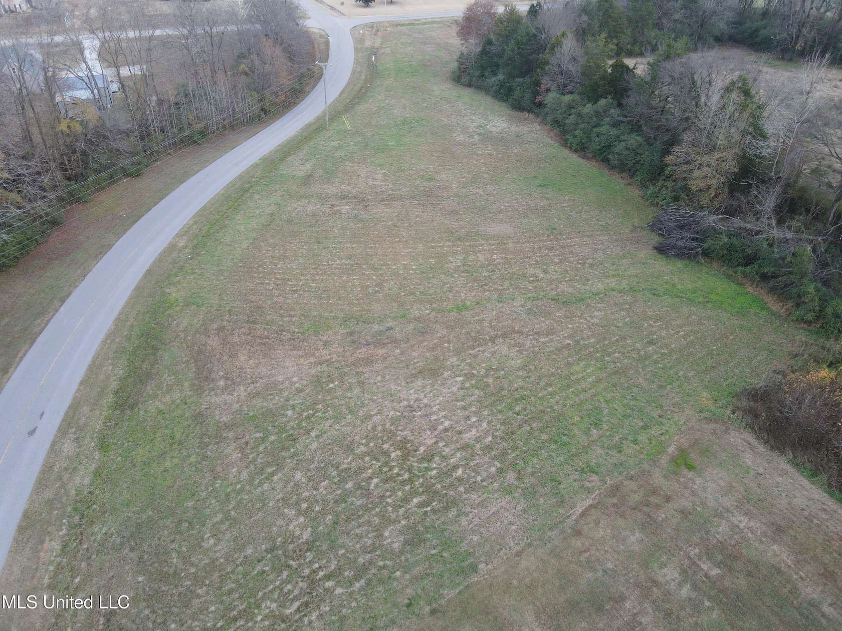 2.2 Acres of Residential Land for Sale in Byhalia, Mississippi