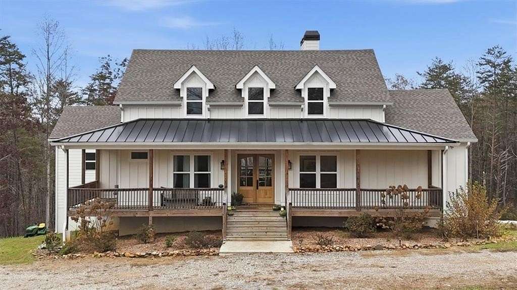 20 Acres of Agricultural Land with Home for Sale in Fairmount, Georgia