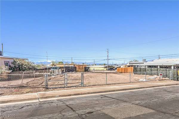 0.13 Acres of Residential Land for Sale in Henderson, Nevada