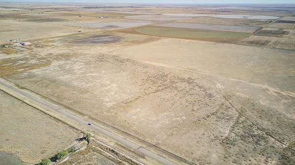 20 Acres of Agricultural Land for Sale in Abernathy, Texas