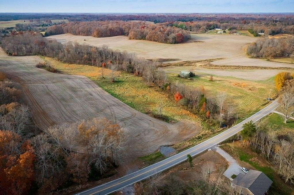 5.38 Acres of Agricultural Land for Sale in Sparta, Tennessee