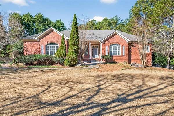 2.53 Acres of Residential Land with Home for Sale in Dacula, Georgia