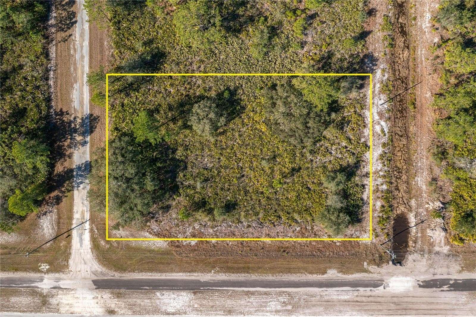0.6 Acres of Residential Land for Sale in Indian Lake Estates, Florida