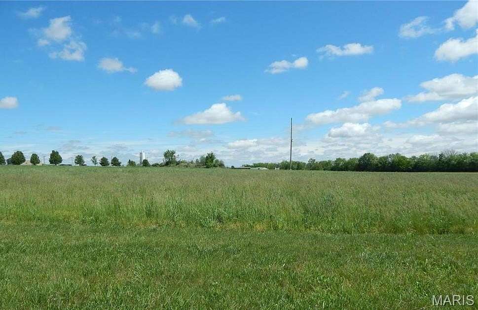 1.85 Acres of Residential Land for Sale in Waterloo, Illinois