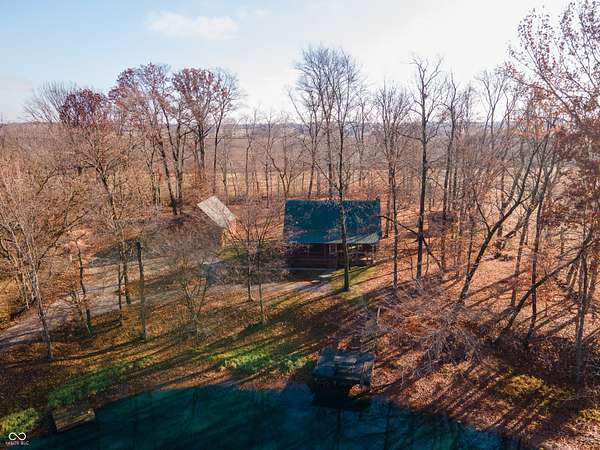 6 Acres of Residential Land with Home for Sale in Coatesville, Indiana