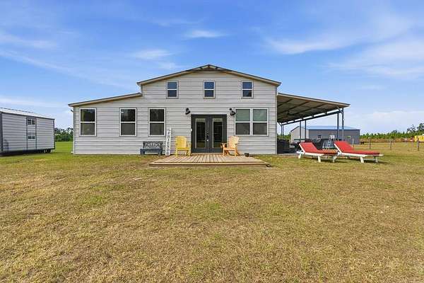 5 Acres of Improved Land for Sale in Live Oak, Florida