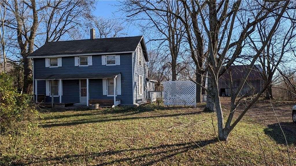 5.14 Acres of Residential Land with Home for Sale in Kingsville, Missouri