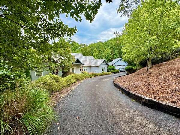 3 Acres of Residential Land with Home for Lease in Jasper, Georgia