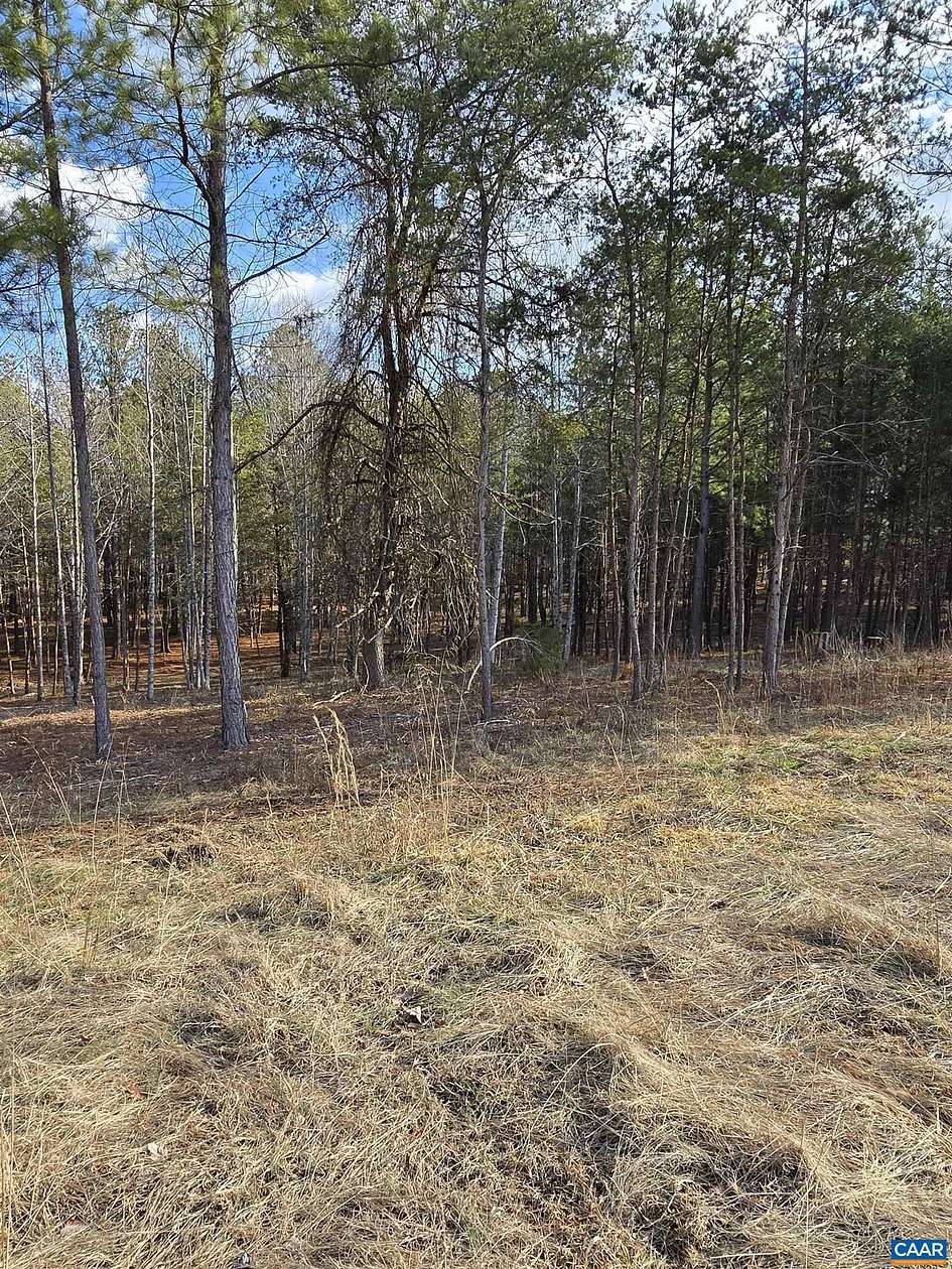 10.6 Acres of Land for Sale in Gordonsville, Virginia