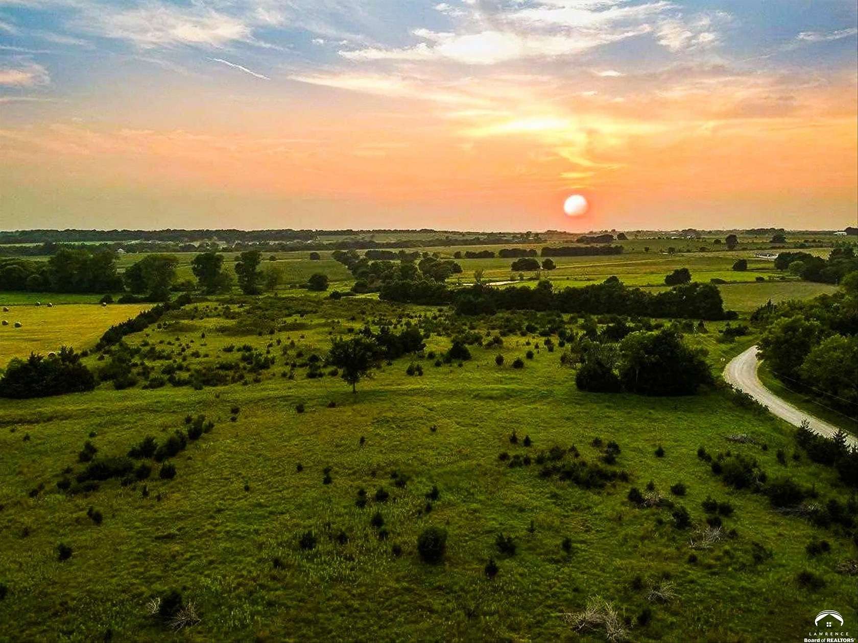 10.1 Acres of Land for Sale in Baldwin City, Kansas