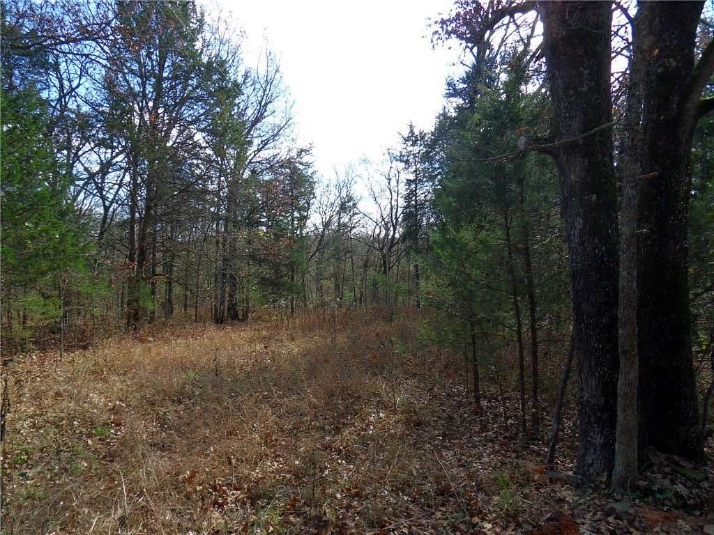 5 Acres of Land for Sale in Prairie Grove, Arkansas