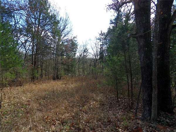 5 Acres of Land for Sale in Prairie Grove, Arkansas