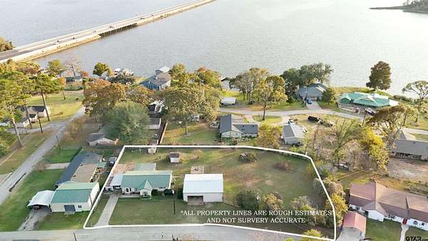 2 Acres of Residential Land with Home for Sale in Frankston, Texas