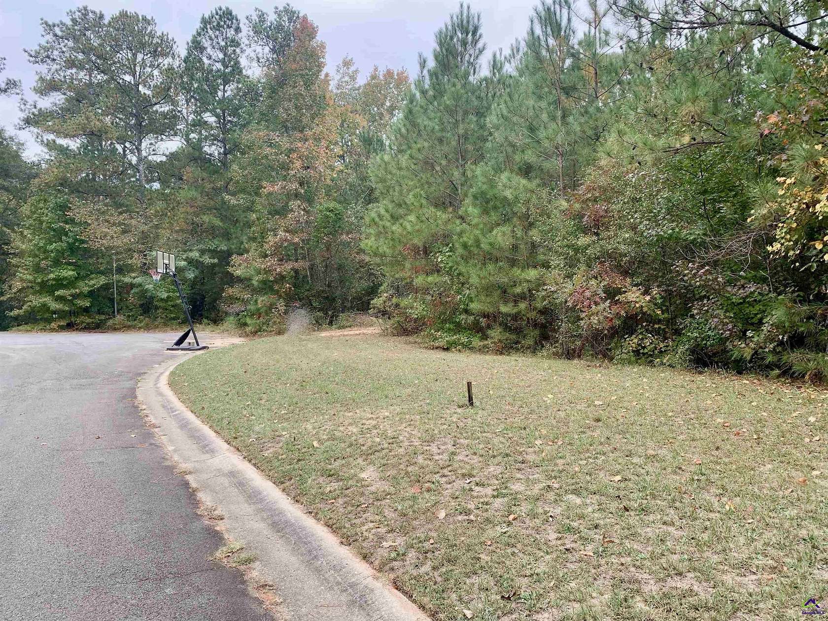 0.37 Acres of Residential Land for Sale in Centerville, Georgia