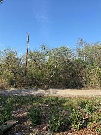 0.4 Acres of Land for Sale in Holland, Texas