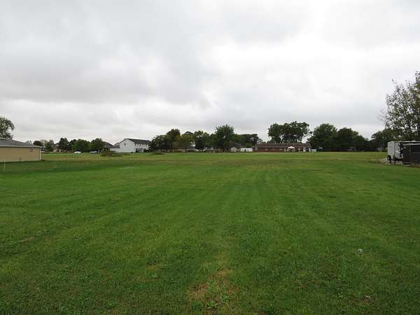 0.42 Acres of Commercial Land for Sale in Diamond, Illinois