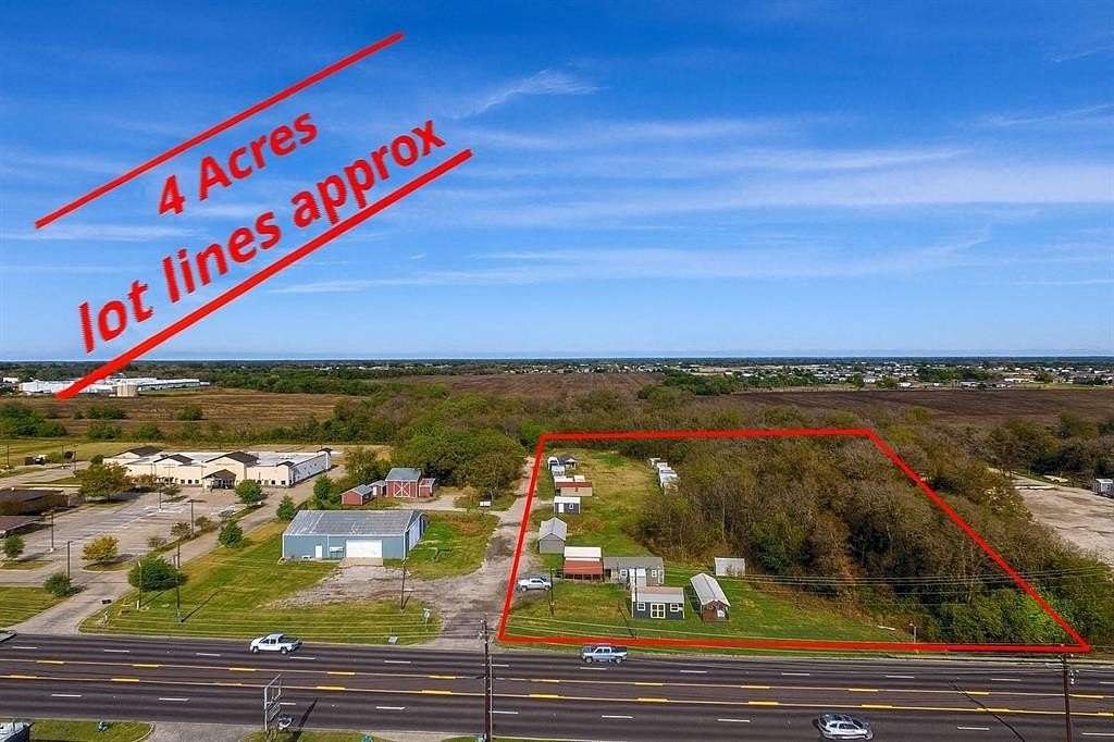 4 Acres of Commercial Land for Sale in Quinlan, Texas