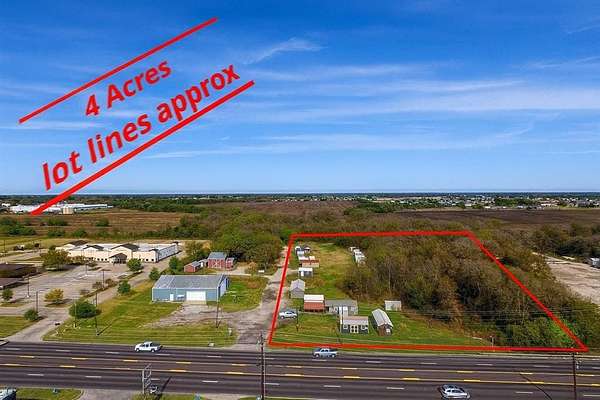 4 Acres of Commercial Land for Sale in Quinlan, Texas